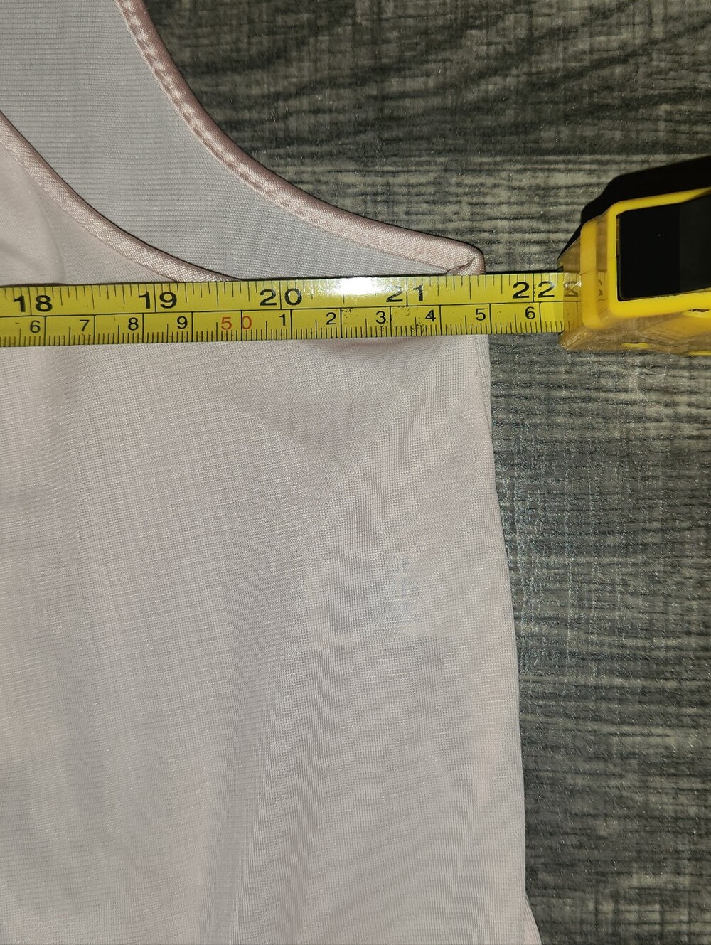 Vintage Vanity Fair Light Pink Nylon Nightgown or Slip Dress Size Large - Picture 7 of 8
